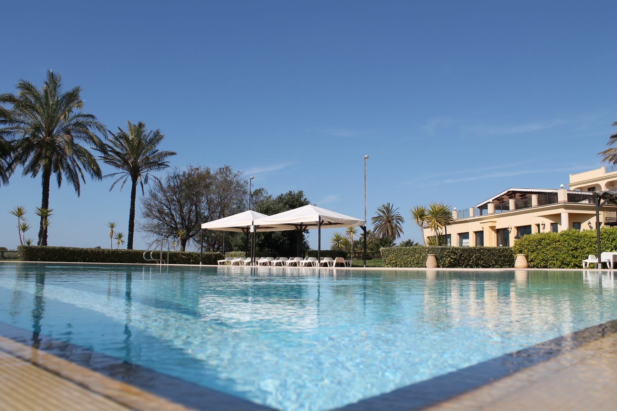Grand Hotel Selinunte Marinella di Selinunte Exterior photo